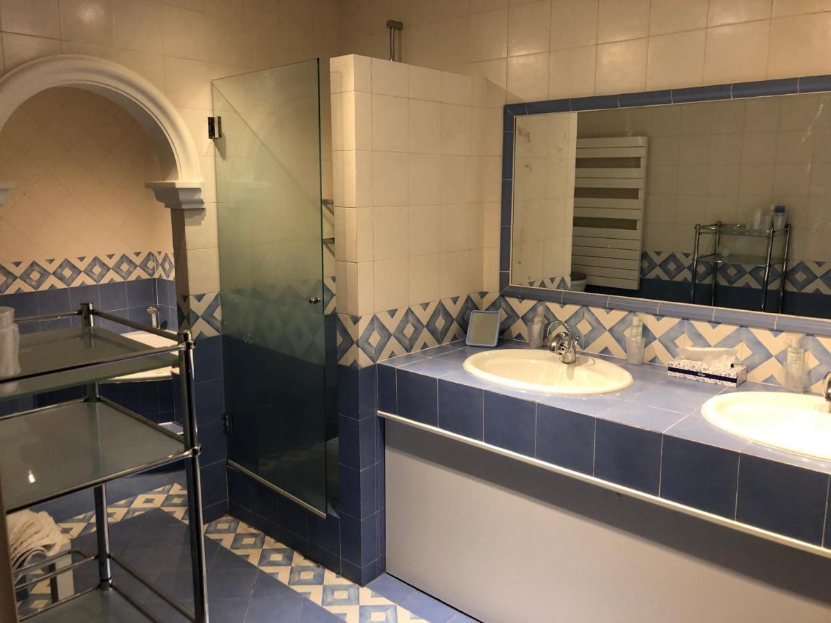 Apartment Loucisa *