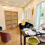 Apartment Le Jardin Du Port