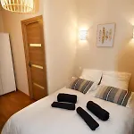 Apartment Le Jardin Du Port