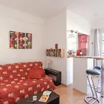 Nice Center - Bright Studio Balcony Wifi & Aircon