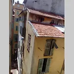 3 P Vieux Nice dernier étage