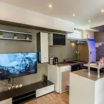 Jacuzzi, Appart Moderne, 30 Metres De La Mer