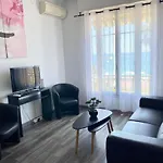 Sea Front Suite - Panoramic View With Terrace - 85 M