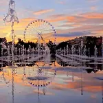 A 50 Metres De La Plage Et De La Promenade Des Anglais