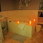 Privatif Sauna Jaccuzi