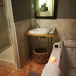 Privatif Sauna Jaccuzi Guest house