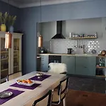 Modern, Traditional , Bright And Stylish Apartment Nice