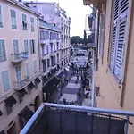 A Very Nice Furnished Apartment Near The Beaches