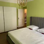Apartment A Proximite De La