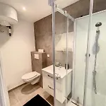 Apartment Studio A 100 M De La Mer Nice