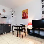 Pv Studio Five Stars Holiday House