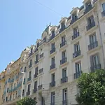 Le Noailles Gare 3*