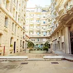 новая 3-комнатная на 2й линии от моря. * Nice