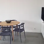 Nice: Bel Appartement Vue Mer Avec Grande Terrasse