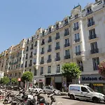 Le Noailles Gare Hotel 3*