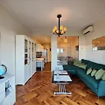 Le Jardin Ascot By Booking Guys Apartment *