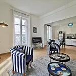 Le Gounod 25 By Booking Guys