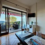 Apartment Le Jardin Ascot By Booking Guys *