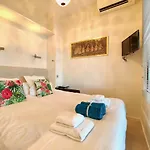 Apartment Le Jardin Ascot By Booking Guys