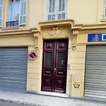 Nice Large 2Br Sunny 20 Meter Terrace Parking Beach Shops