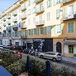 #20 2P Port/Parking/AC/Central élégant 5Min Promenade