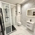 Studio 2Pers Renove Bon Canape Lit Wifi Clim Ac Sigelon