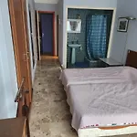 Big Apart 140M2 5Min Walk To Beach Sea & Promenade