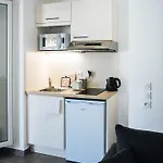 Hotel Twenty Business Flats Angely 3*