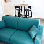 Twenty Business Flats Angely
