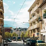 Hotel Twenty Business Flats Angely
