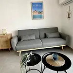 Best Location In Town, New Appt Fully Renovated