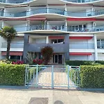 Sea Front View Top Roof Flat