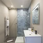 White Light, 1 Minute A Pied Du Port! Apartment *