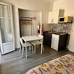 Apartment Climatises Proche Nice