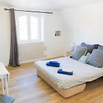 #36 Liberte, 5 Minutes De La Plage/ac Apartment Nice