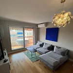 Beautiful Arty Apartment