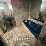 Beachfront Promenade Apartment: Sea Views And Easy Beach Access Apartment *