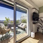 Nestor&jeeves - Sun Deck Terrace - Floor Apartment