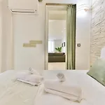 Grand Appartement- Le Port A/c