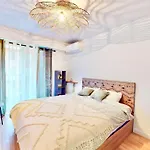 Cosy, 1 Bedroom Near Port