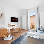 Renting - Maeterlinck - Idyllic Luxury Retreat In Cap De Sea View Apartment Nice