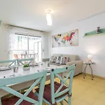 Apartment 1 Bedroom Downtown Carre D'or With Garage