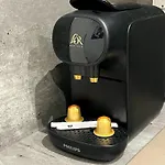 Petit 2 Pieces Carre D\'Or