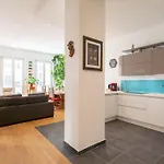 Apartment #22 Emma 2bdr Balcony Center Town 2mins Tramway Nice