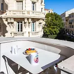 Apartment #22 Emma 2bdr Balcony Center Town 2mins Tramway