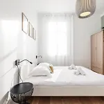 Apartment Lovely 2 Bdr Harbor Nice