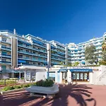 Franck Pilatte - Parking, Wifi, AC, 3pers