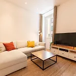 Magnifique 2P Avec Vue Sur Le Port De Nice