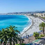 Studette Au Coeur Du Vieux Nice