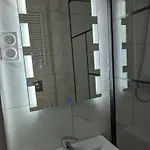 Holiday Nice Studio Apartment